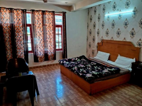 Galaxy Homestay
